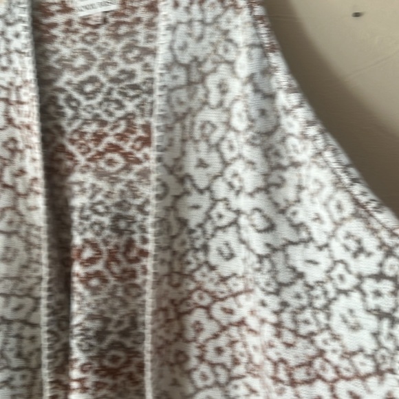 Knox Rose Poncho Style Sweater Leopard Print Sleeveless Size Extra Small Tassels - Picture 6 of 16
